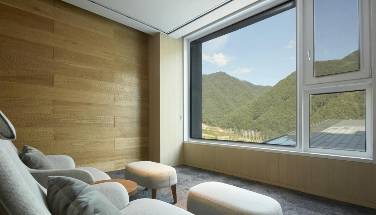 Park Roche Resort & Wellness Jeongseon Exterior photo
