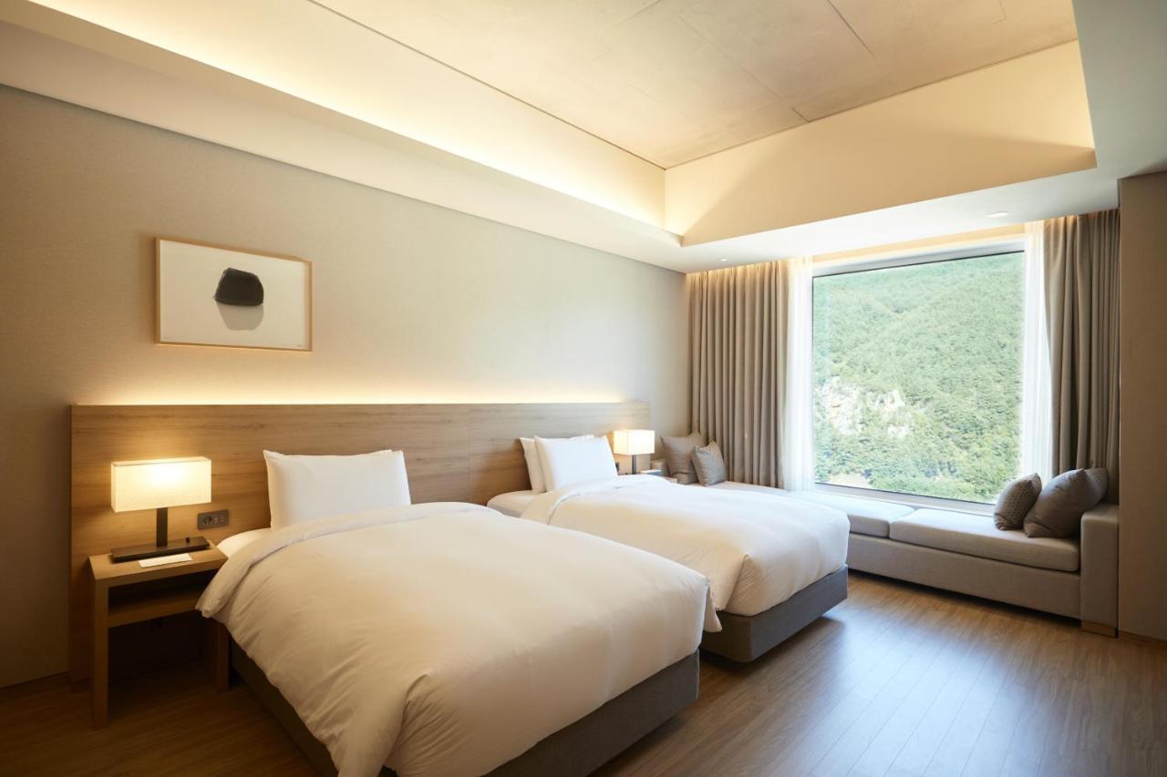 Park Roche Resort & Wellness Jeongseon Exterior photo