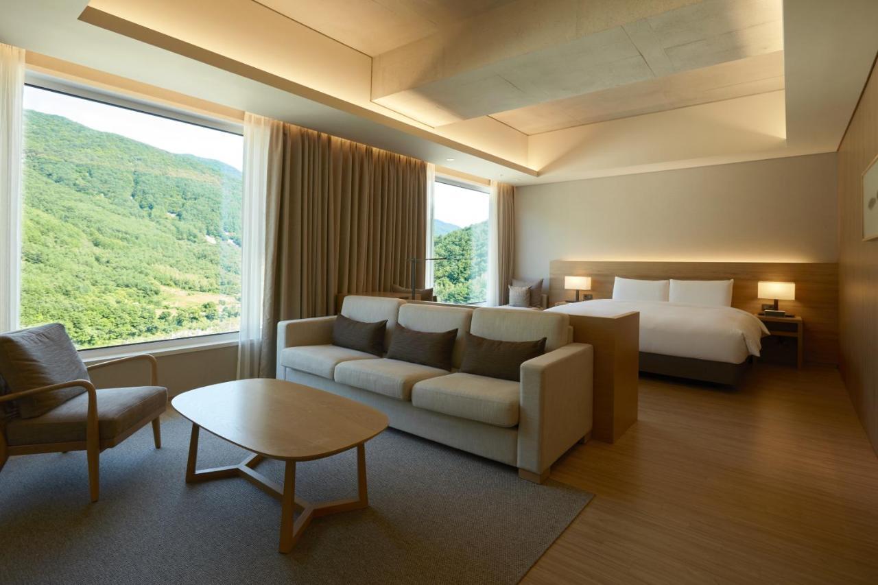Park Roche Resort & Wellness Jeongseon Exterior photo